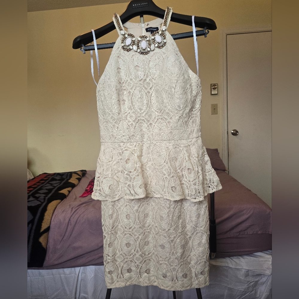 le chateau Cream Lace Peplum Mini Dress with Jeweled Halter Ptp 16 Waist 15 L 34